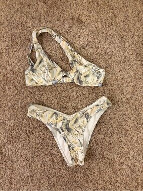 Abercrombie Underwire Bikini Set